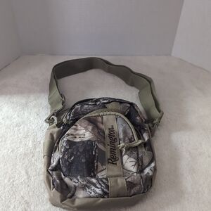 Remington Cammo 2 Pouch Zip Up Side Ammo Bag